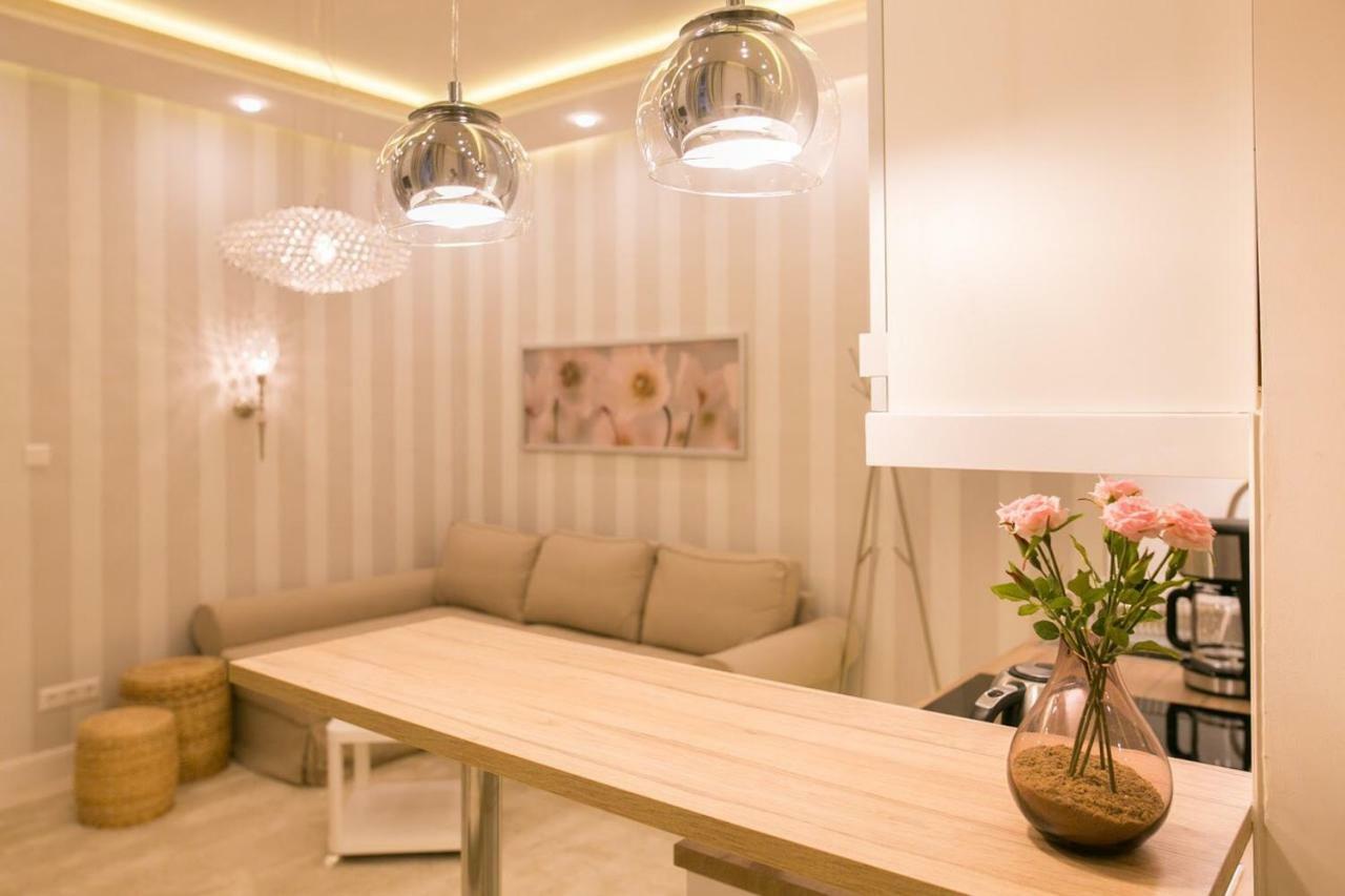 Panni Luxury Apartment Next To Gozsdu Garden Budapest Kültér fotó